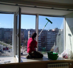 Мытье окон в однокомнатной квартире Елабуга